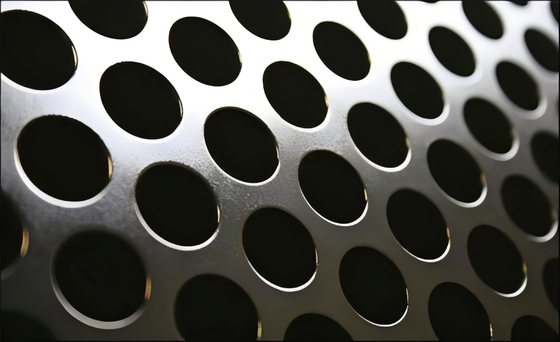 Perforated Aluminum Sheet Grade: 1000, 3000, 5000series Thickness: 1.0mm, 1.5mm, 2.0mm, 2.5mm, 3.0mm Above