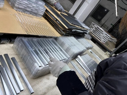 Grade 6063 Aluminum Fabrication Services Cut CNC Drilled Brushed Anodized Products