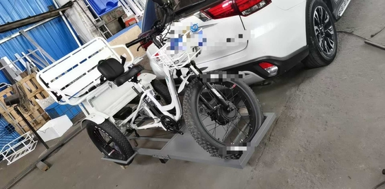 Ultra Light Aluminum Tow Hitch Cargo Carrier High Load Capacity Easy Install Built For Endurance